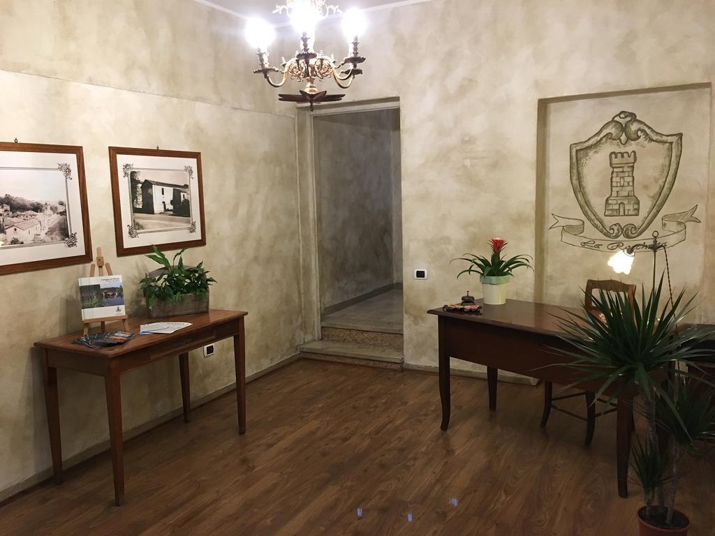 Bed and Breakfast La Rocchetta Валеджо-суль-Минчо Экстерьер фото