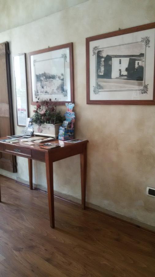 Bed and Breakfast La Rocchetta Валеджо-суль-Минчо Экстерьер фото